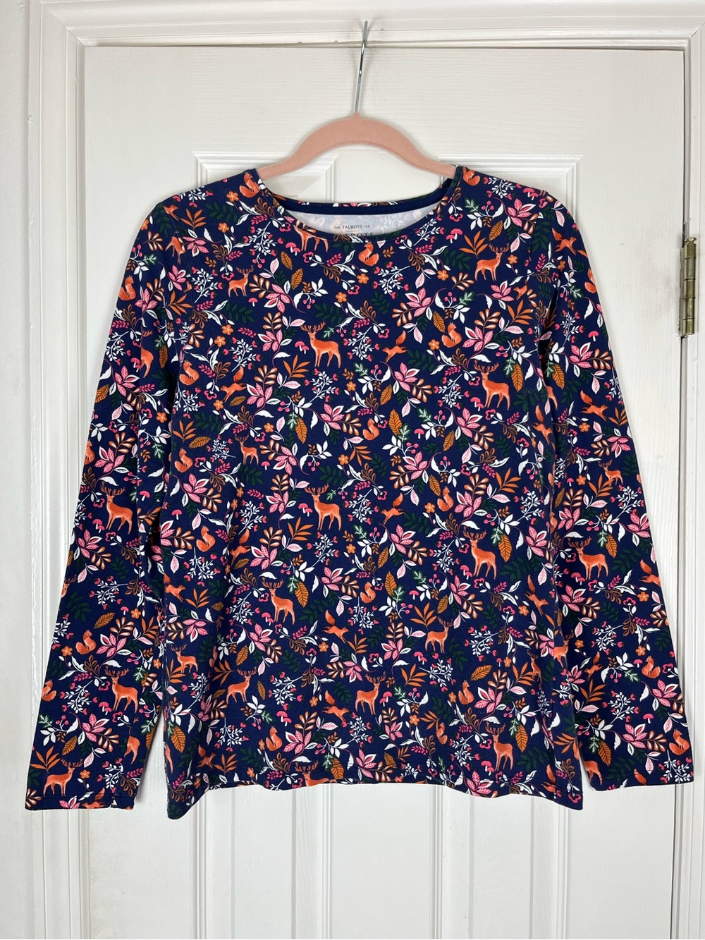 The Talbots Tee Floral Forest Deer Print Stretch Cotton Long Sleeve Shirt Sz M